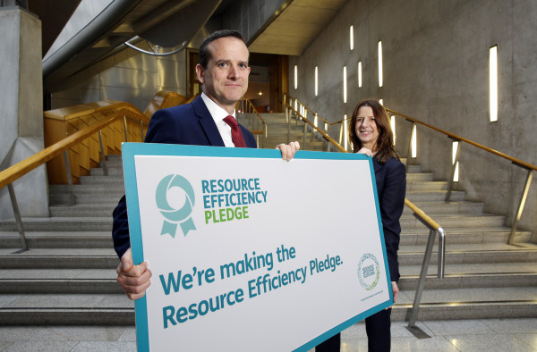 Scottish Parliament, Edinburgh 12.1.16 Marissa Lippiatt (Head of Resource Efficient Scotland) and David McGill (Parliament assistant Chief Executive) with the Resource Efficient Pledge certificate. Picture Copyright: Iain McLean, 79 Earlspark Avenue, Glasgow G43 2HE 07901 604 365 photomclean@googlemail.com www.iainmclean.com All Rights Reserved No Syndication