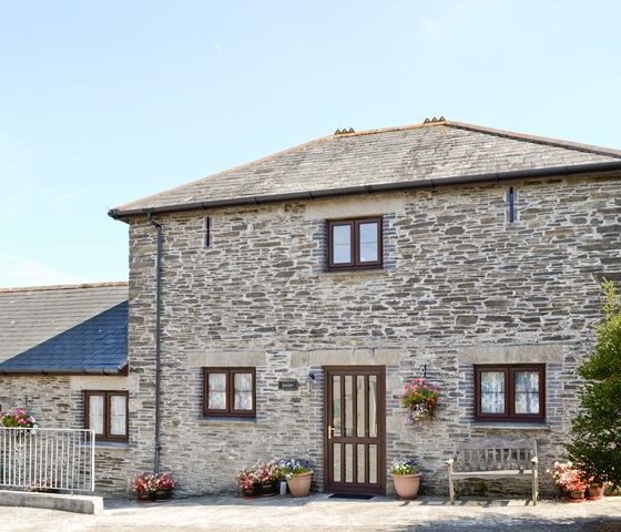 Blue & Green holiday cottages: The Hayloft, Callington - Blue and Green ...