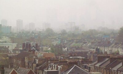 London Air pollution Level 9 Very High April 3 2014 007 by David Holt via Flickr