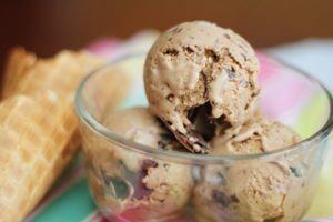 chocolate coffee ice cream by gordonramsaysubmissions via Flckr