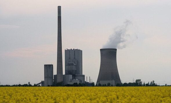 Coal power-plant and oilseed rape by X1lkima via flickr