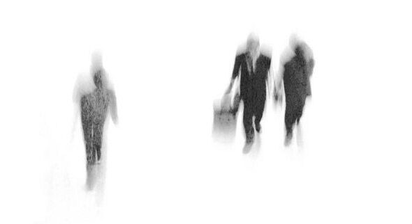 commuters by Alan Cleaver via flickr