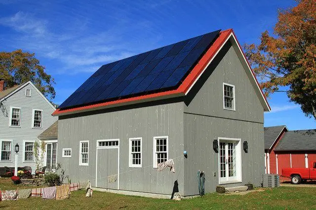 Solar panels By wallheater Via Flickr