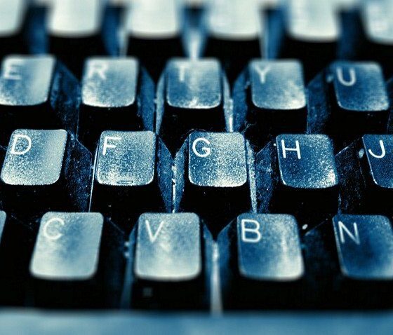 Computer Keyboard by Marcie Casas via flickr