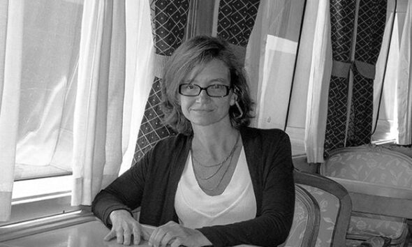 Ana Garcia, Tren Ecuador