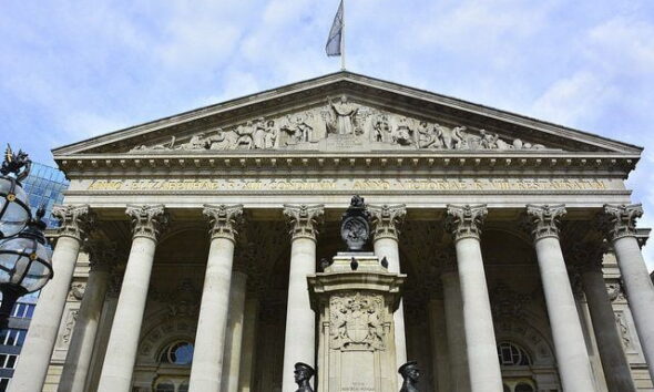 London, Bank Of England by Martin Pettitt via flickr