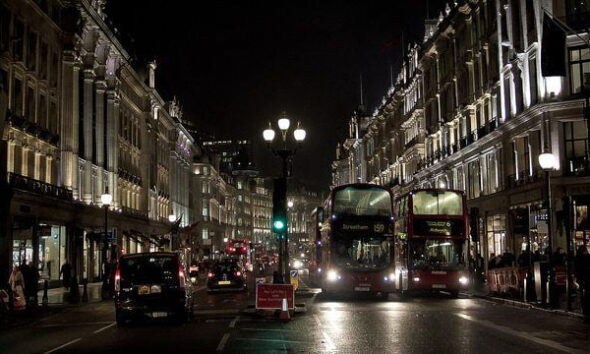 Regent St. by Hernán Piñera via flickr