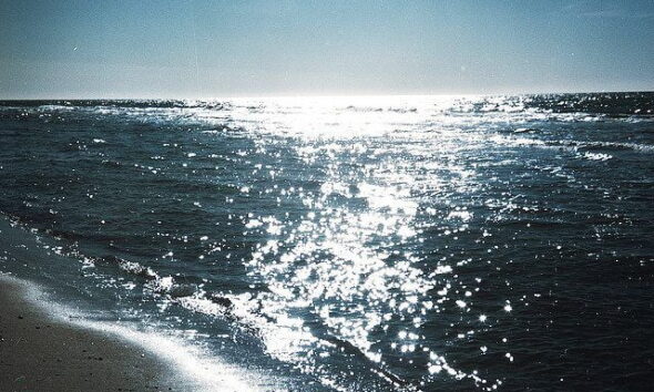 Sea by Zaytsev Artem via flickr