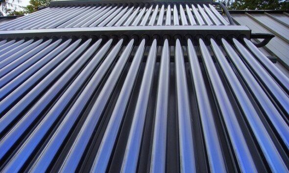 Solar Symmetry by Gambier20 via flickr