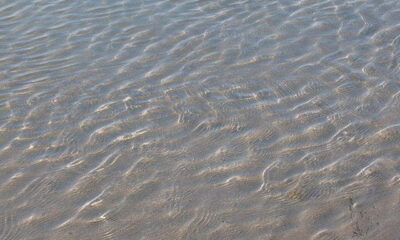 Tide by fdecomite via flickr