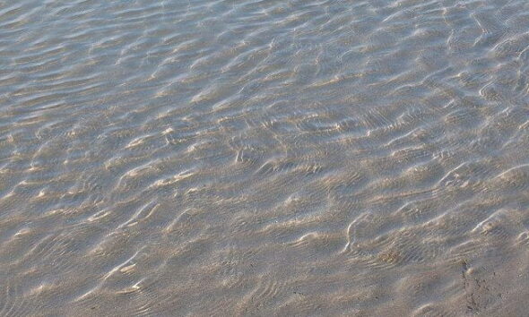 Tide by fdecomite via flickr