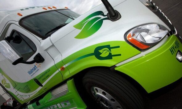 Walmart Hybrid Assist Truck by Walmart via flickr