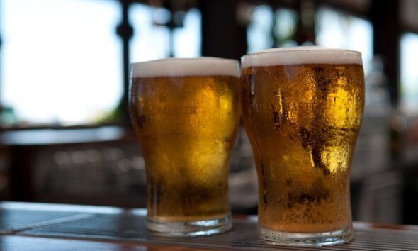 beer-by-wagner-t-cassimiro-via-flickr