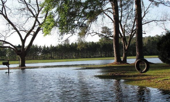 flooding by tink tracy via flickr