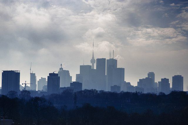 smog by simon carr via flickr