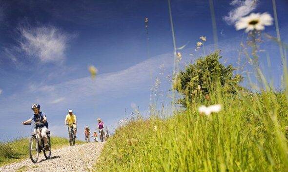 tourism by Cycling Embassy via flickr