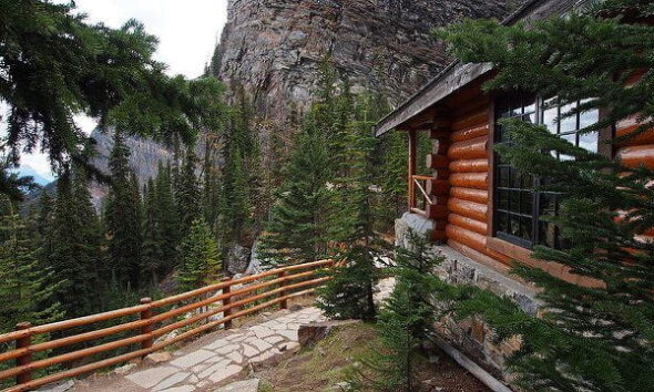 Log Cabin by Wilson Hui via Flickr