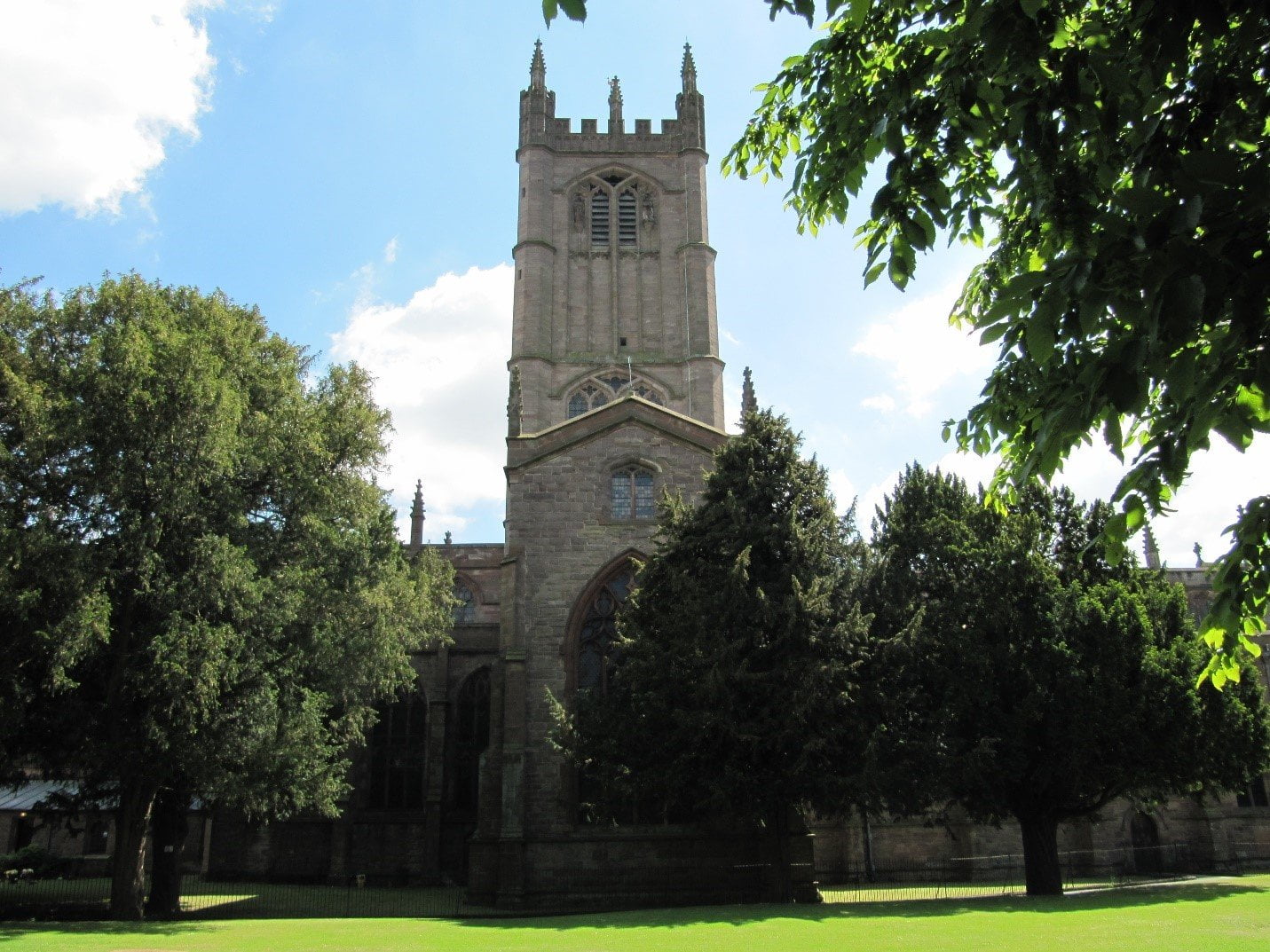 St Laurence's Church