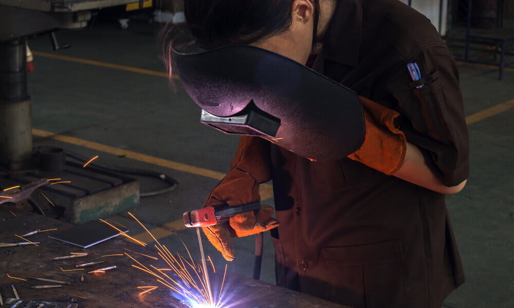 eco-friendly welding as a woman