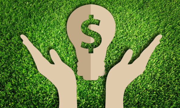 eco-friendly financial management for college students