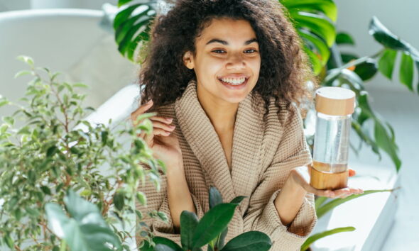 how to make money with an eco-friendly influencer business