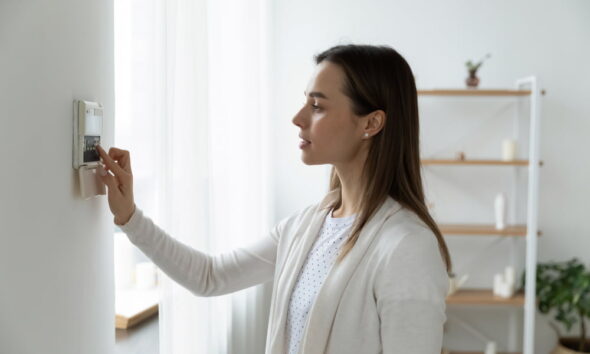 tips to make home more energy efficient to stop climate change