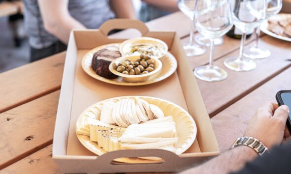 eco-friendly restaurant customer service