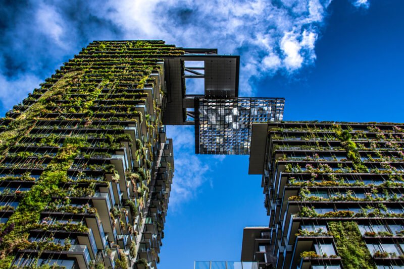 Image showcasing 6 Major Luxury Residential Projects Responding to Climate Change