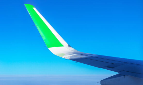 traveling sustainably while flying