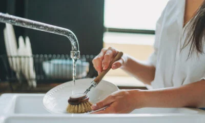 eco-friendly ways to wash dishes