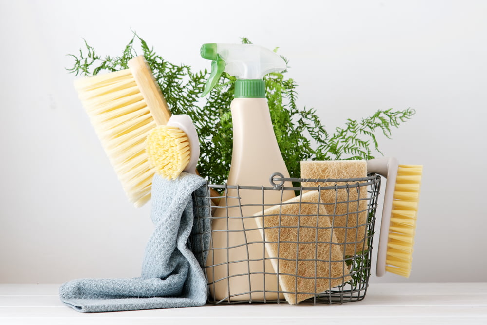 3 Eco-Friendly Cleaning Everyone Should Know - Vimarsana News
