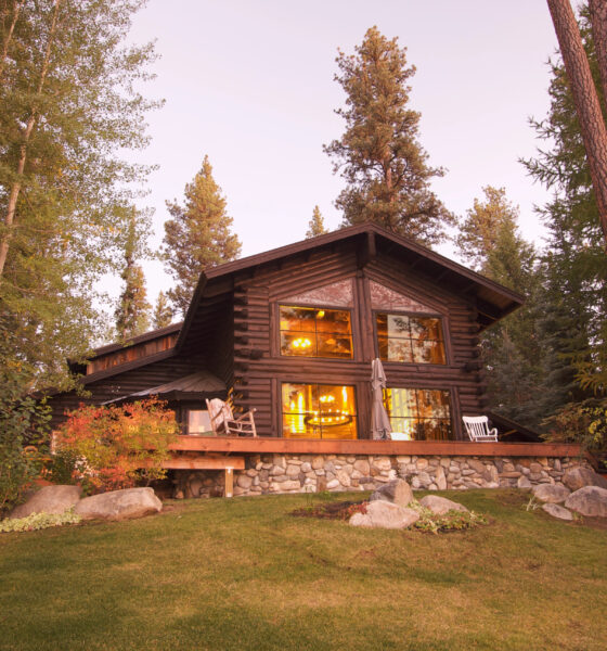 eco-friendly log cabin