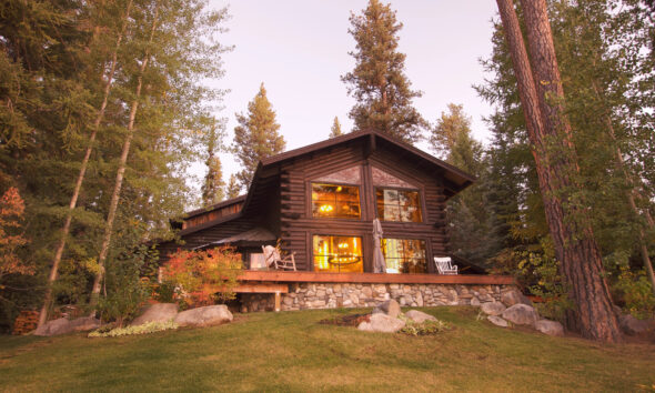 eco-friendly log cabin